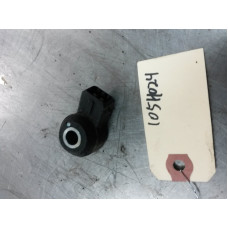 105H024 Knock Detonation Sensor For 14-16 Jeep Cherokee  2.4 05033316AB
